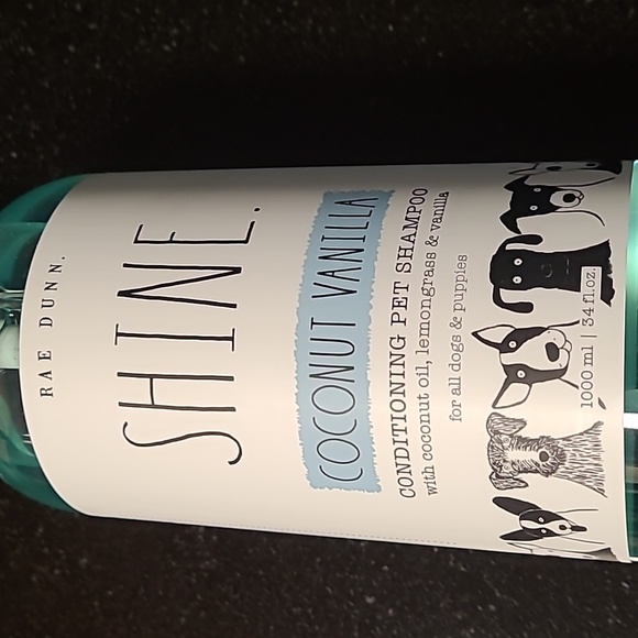 🐶Rae Dunn Conditioning Pet Shampoo - Picture 2 of 6